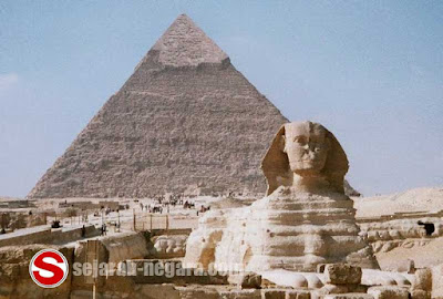 Foto Piramida Khafre (dinasti keempat Mesir)