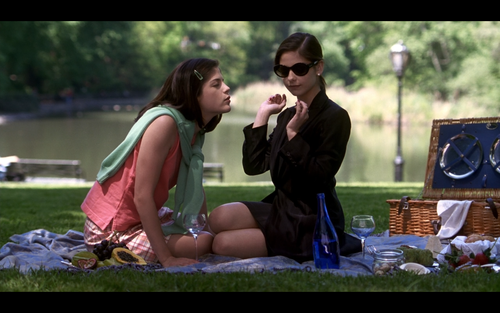 Selma Blair leaning in for a kiss Cruel Intentions 1999 movieloversreviews.filminspector.com