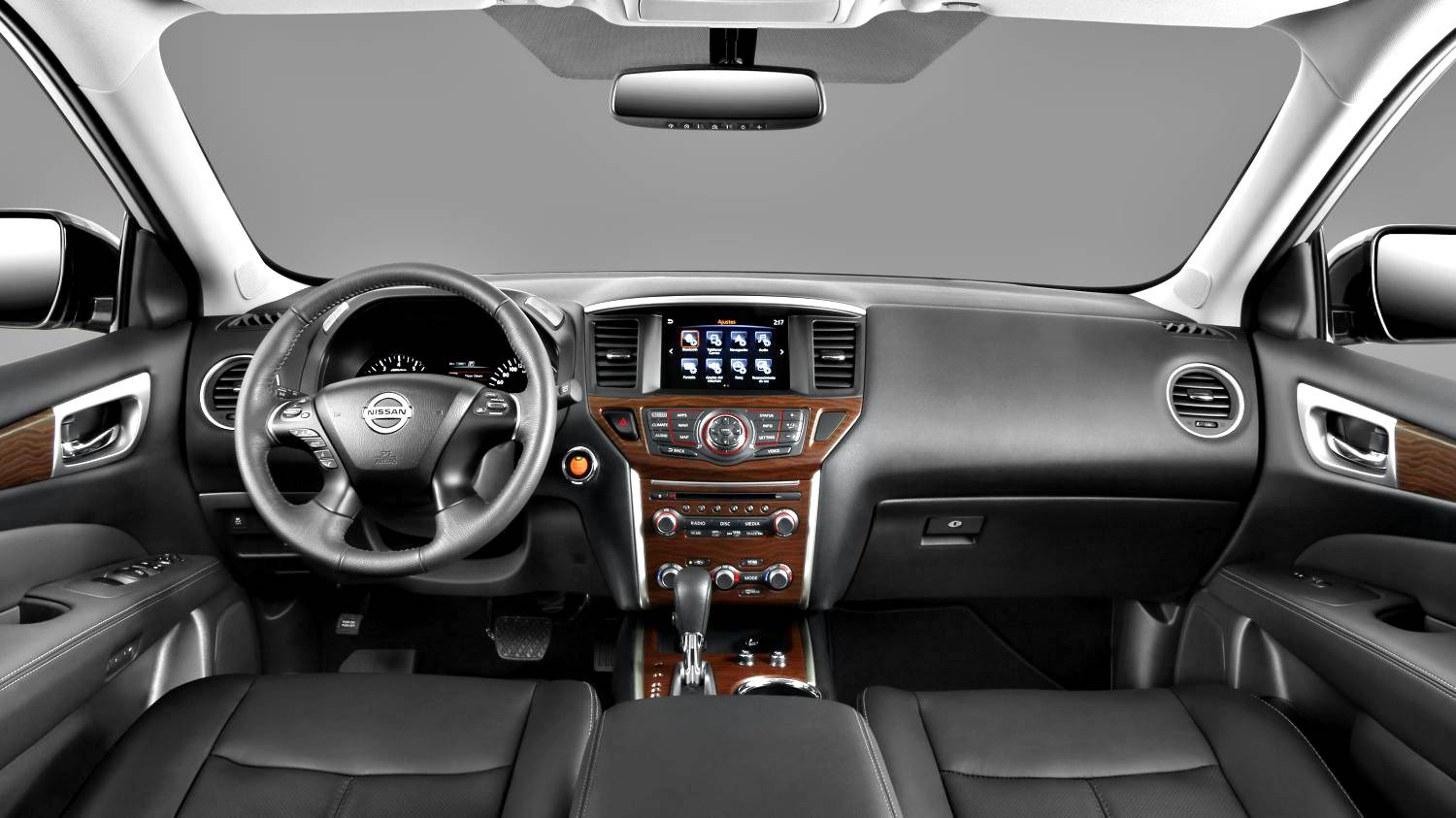 Nissan Pathfinder 2020 салон