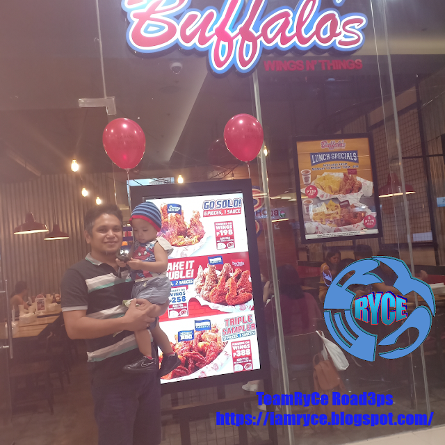 TeamRyCe Road3ps Buffalo's WINGS N' THINGS SM Manila