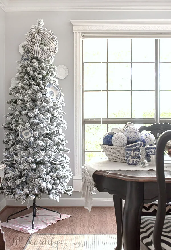 Blue and White French Farmhouse Christmas Tree - DIY Beautify