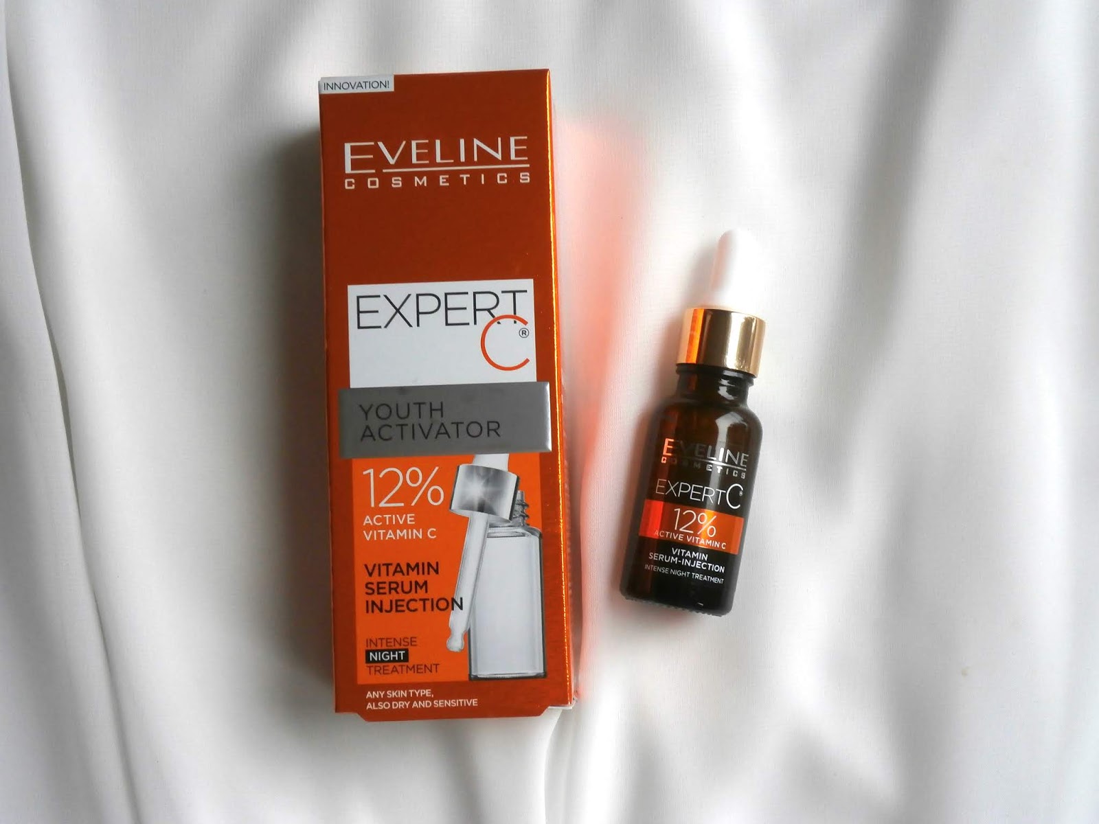 Eveline vitamin c. Мицеллярная вода гиалуроновая с пантенолом. Eveline vitamin c 3x action. Eveline vitamin c. Eveline cosmetics dermorevital сыворотка увлажняющая.