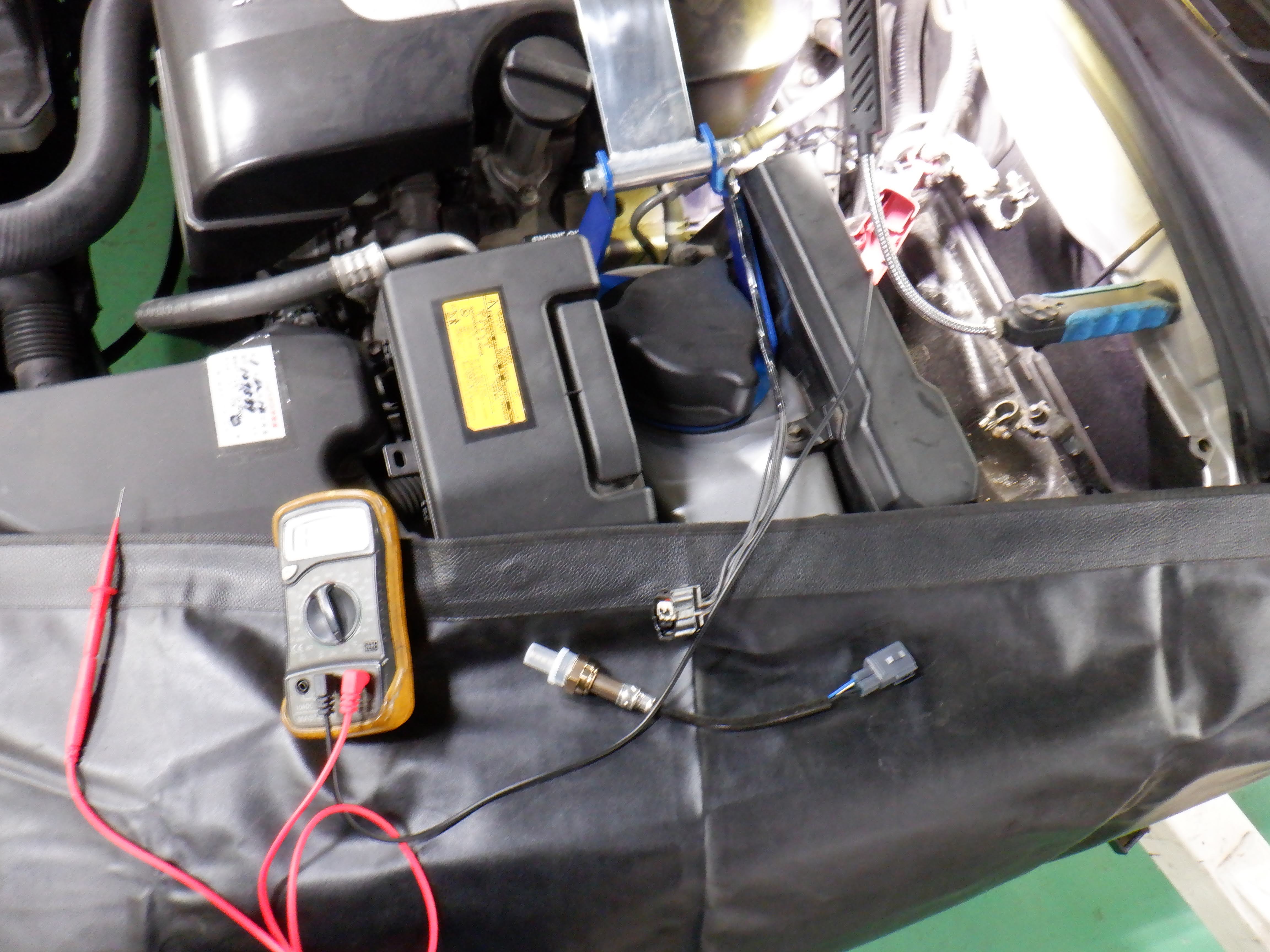 FTEC weblog: SC430のシャシー整備・2/3