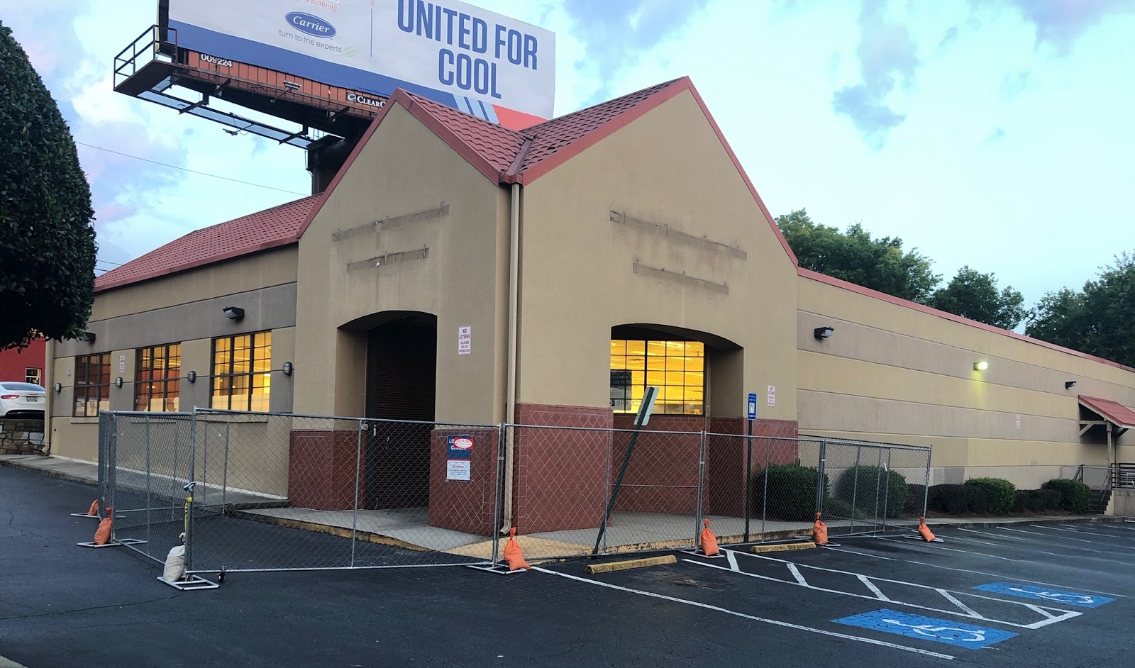 Tomorrow's News Today Atlanta [EXCLUSIVE] Chase Bank Looks to Cash