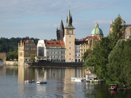 De paseo por Praga y Munich - Blogs de Europa Central - Lluvia torrencial (13)