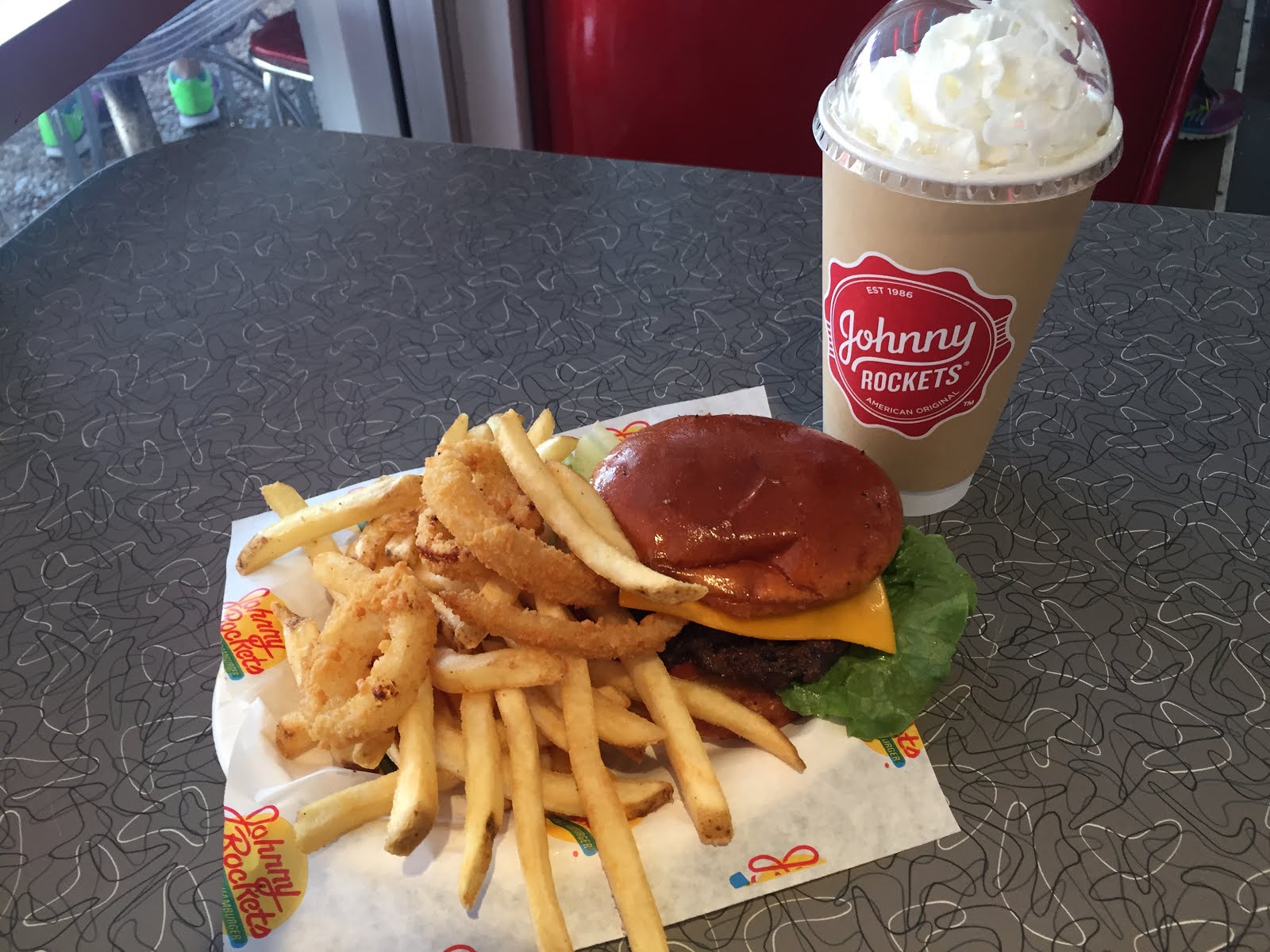 MidwestInfoGuide Season Dining Pass 2017 Six Flags 