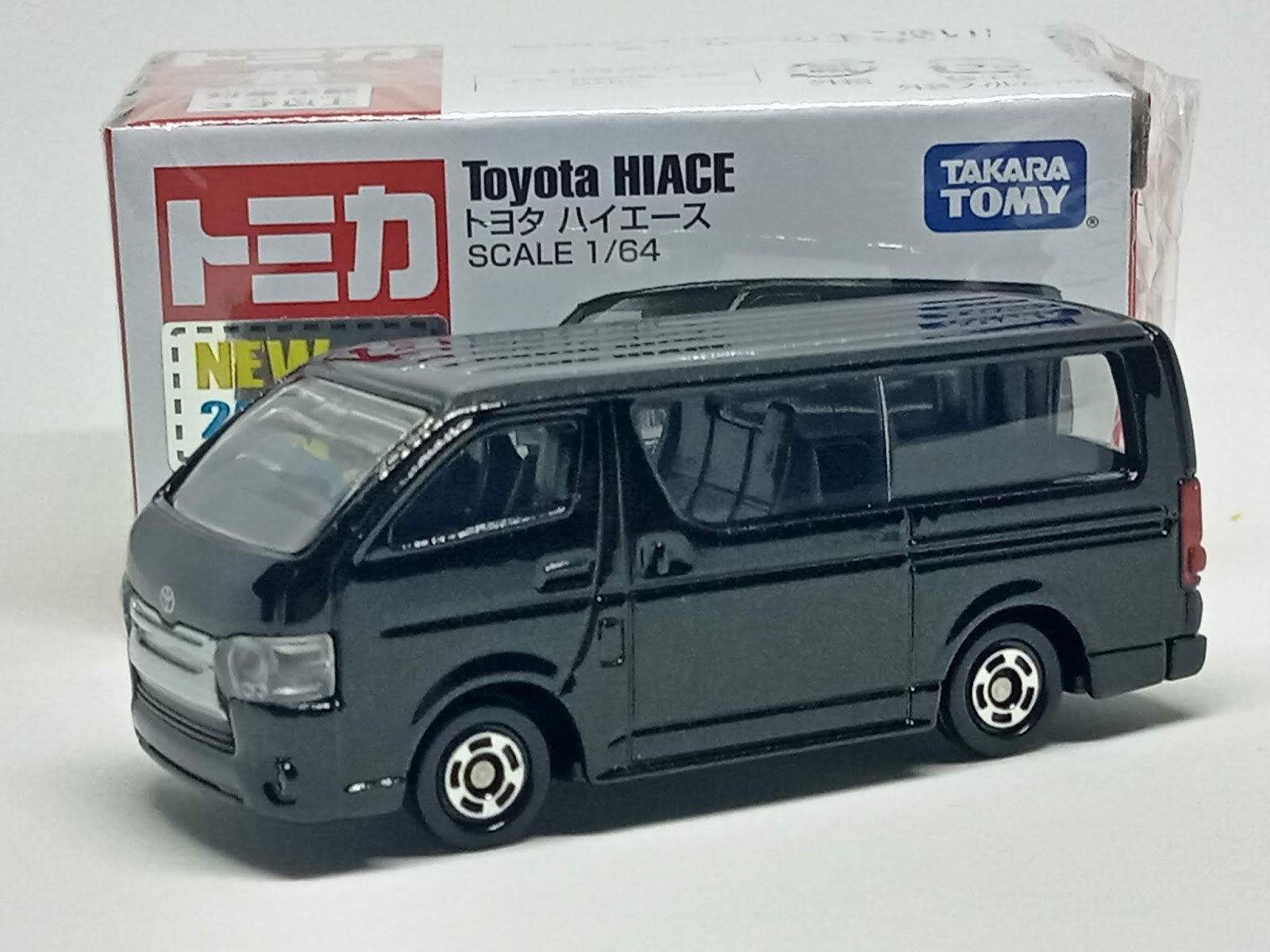 tomica hiace 2019