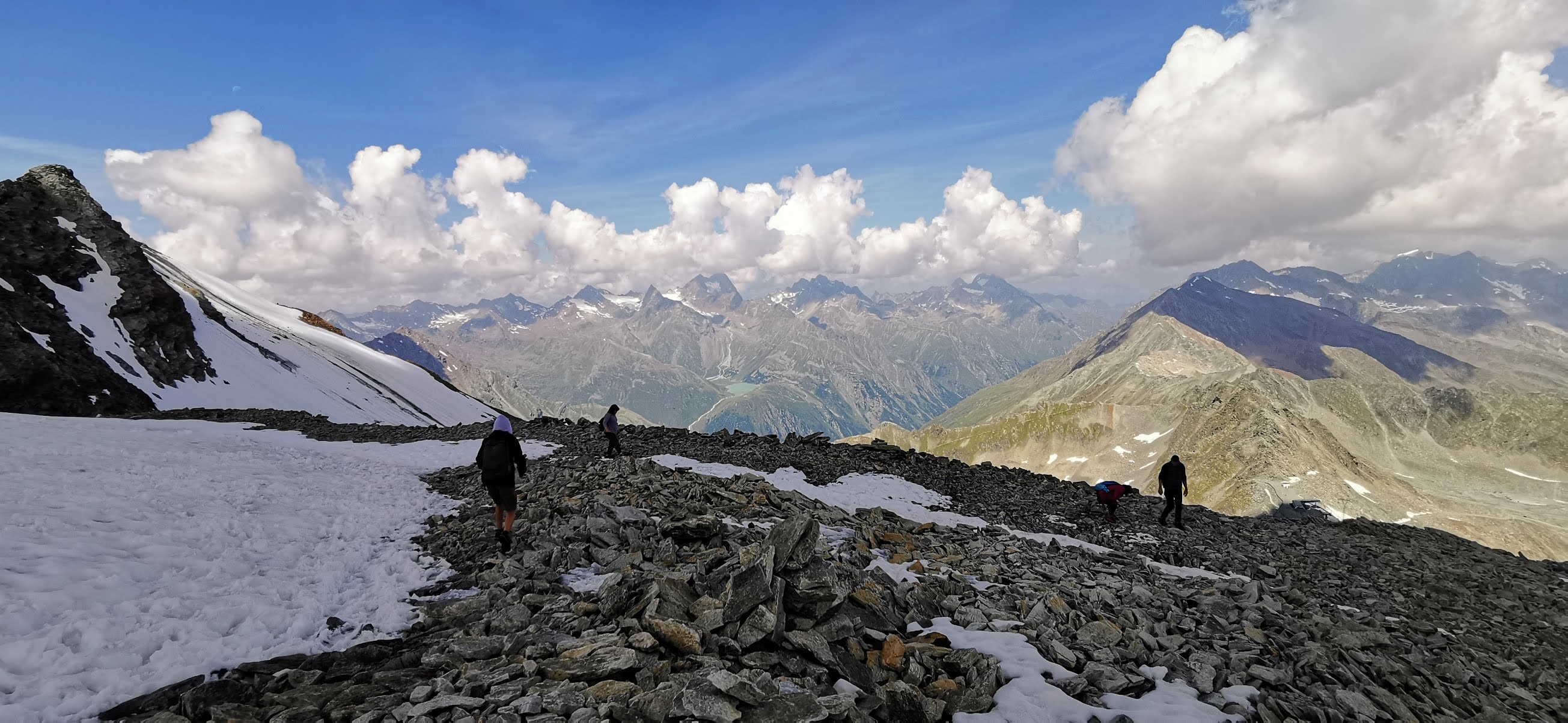 Haihui prin Lume Innere Schwarze Schneid3367m(11.08.2020)