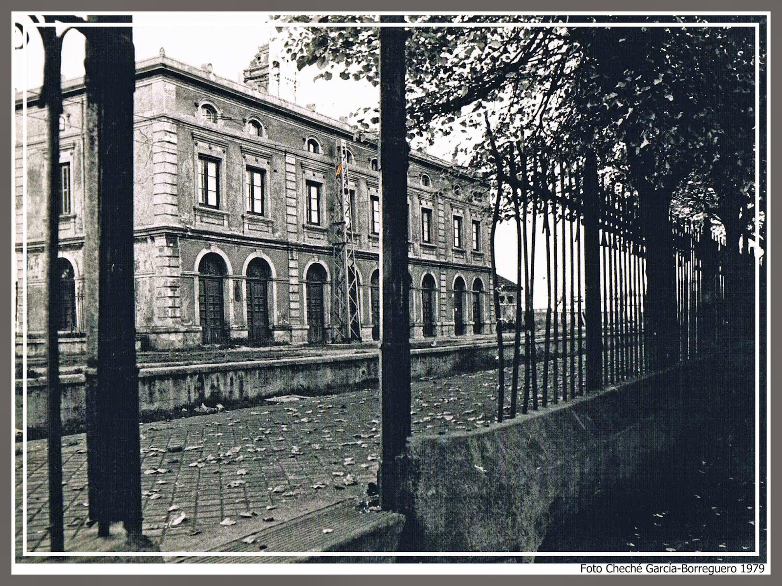 El Mareometro Blog LA DESAPARICIÓN DE LA ANTIGUA ESTACIÓN DEL TREN DE