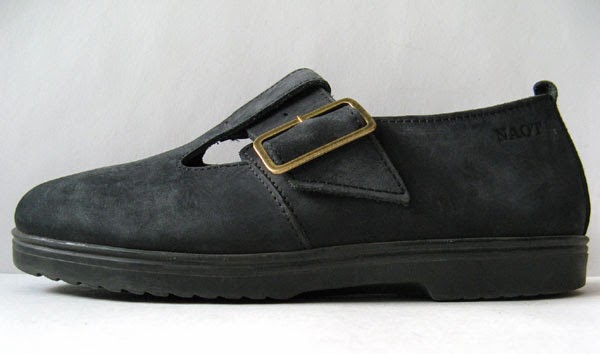 naot size 40
