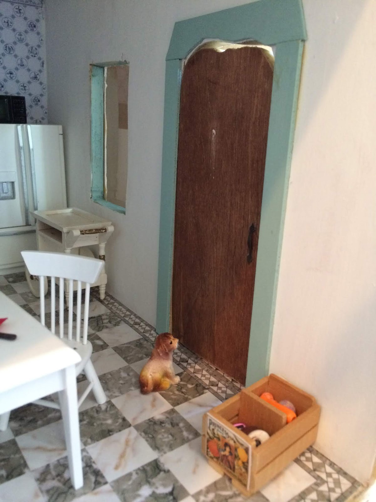 dollhouse miniature toys and games