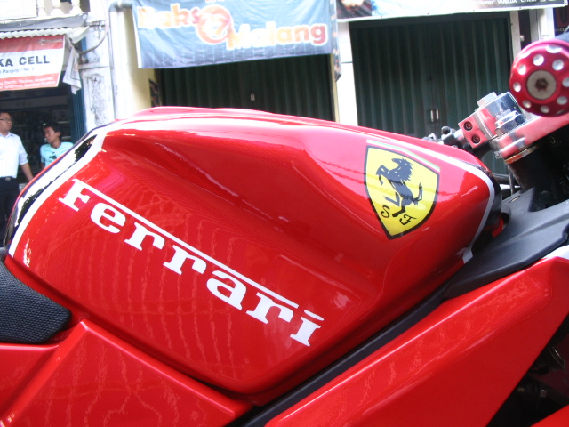 Ngecat MOTOR MINERVA R150 VX airbrush Ferrari MOTOR Mr 