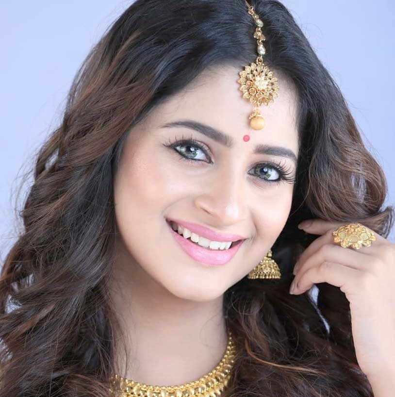 814px x 818px - Bhoomika Dash Height, Weight, Age, Biography,Wiki & Wallpapers