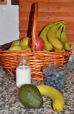 Smoothie de Arándanos, plátano y aguacate