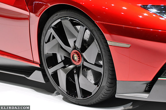 [صور سيارات] سيارة لامبورجيني أفنتادور الجديدة بتصميم من المستقبل بـ2.76 مليون دولار