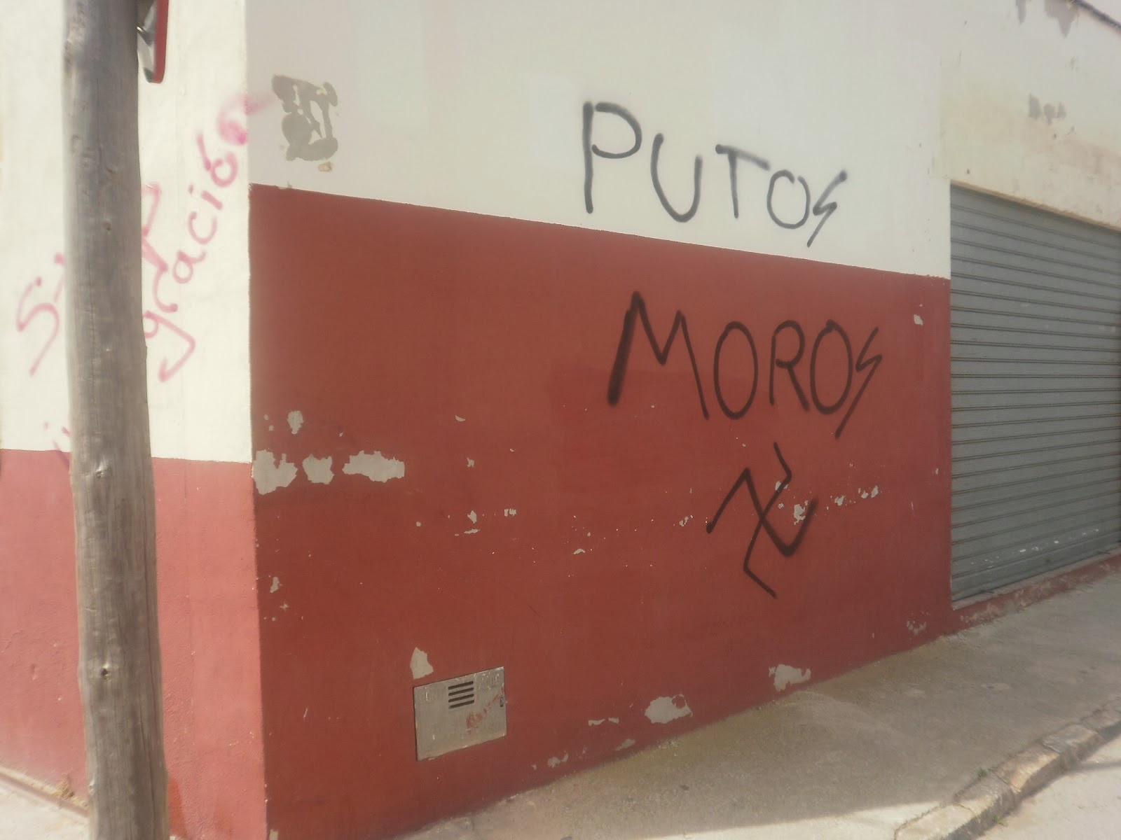 putosmoros.JPG