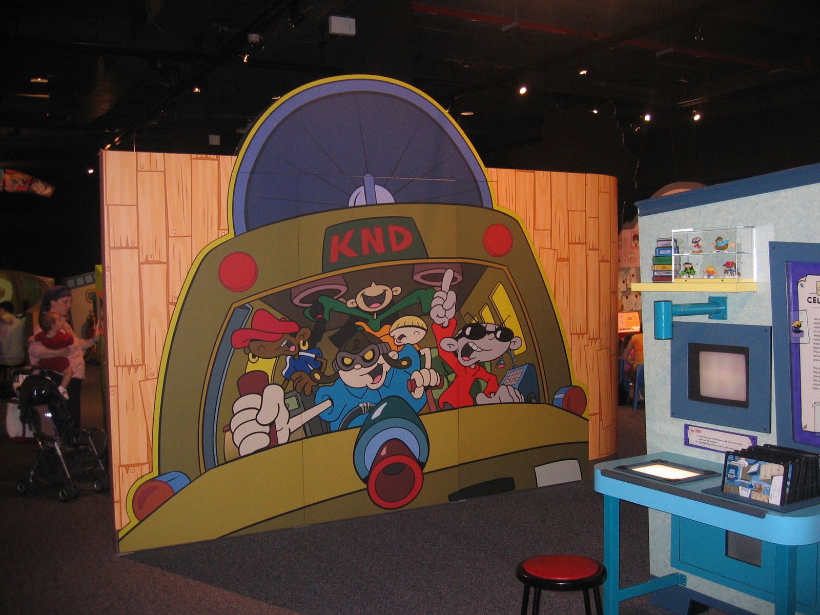 warburtonlabs: THE KND ARE AT THE LIBERTY SCIENCE CENTER