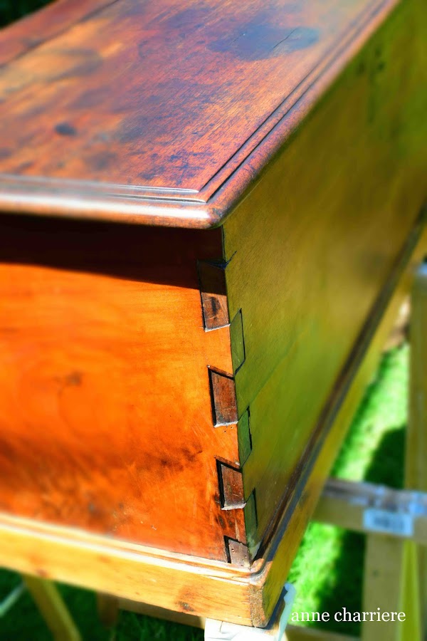 www.annecharriere.com, restauracion, limpieza y conservacion baul, 