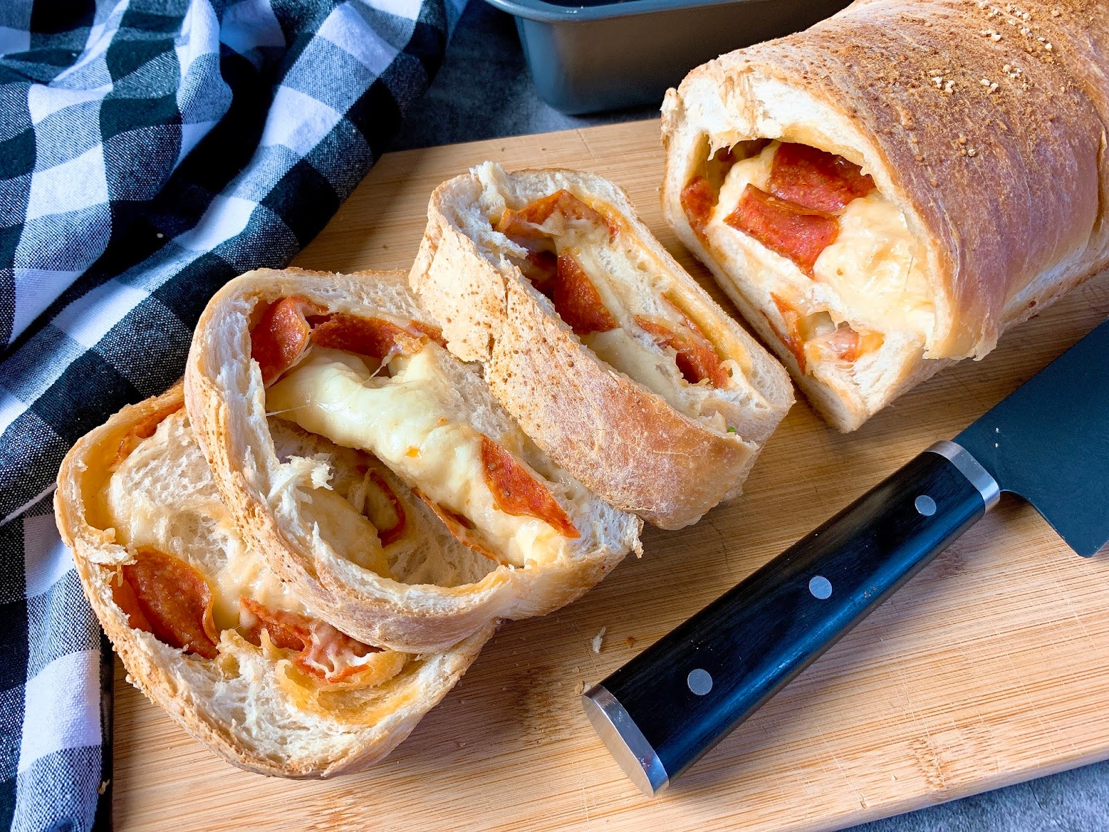 Pepperoni and Cheese Bread