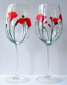 hand-painted Poppy flower wine glasses for every occasion