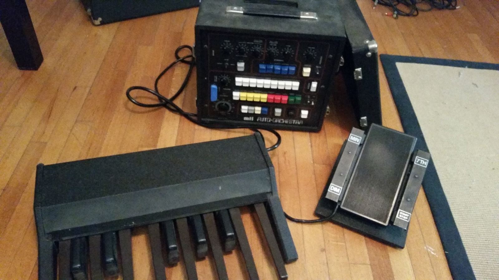 MATRIXSYNTH Vintage MTI Auto Orchestra Drum Machine with Bass Pedals