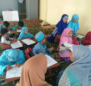 Penerapan Nilai-Nilai Pancasila Melalui Klik Program Peduli Pada Dirimu Penerapan Nilai-Nilai Pancasila Melalui Klik Program Peduli Pada Dirimu