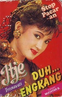 Group lagu Mp3 Free Download: Itje Trisnawati lagu dangdut kenangan