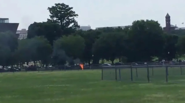 Hombre se prende fuego cerca de la Casa Blanca