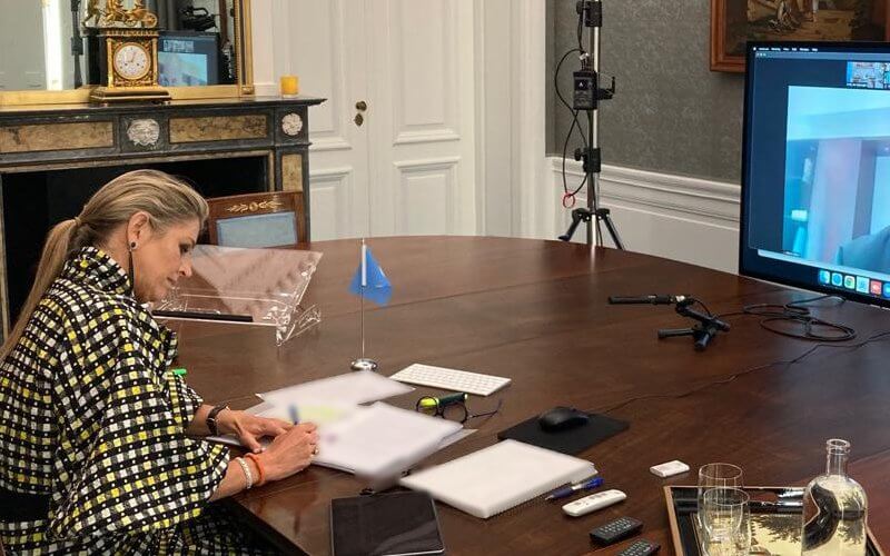 Queen Maxima spoke online with ministers of Côte d'Ivoire
