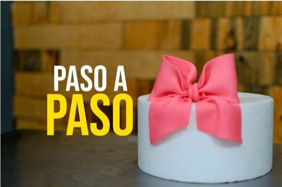 C贸mo hacer un MO脩O de FONDANT paso a paso C贸mo hacer un MO脩O de FONDANT paso a paso