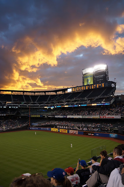  New York, NYC, NY, Big Apple, things to do, Budget, Cheap, Free, backpacker, Student, Traveller, traveler, saving money, advice, tips, tricks, eating for cheap, food, subway, Accommodation, hostel, hotel, dollar pizza, hotdogs, street carts, Restaurants, diners, Staten Island ferry, coney island, beach, boroughs, queens, brooklyn, manhattan, staten island, bronx, museums, galleries, free entry, free museum day, new york pass, shopping, walking tours, movie locations new york, parks, highline, central park, Washington square park, bryant park, Jamaica bay wildlife reserve, Brooklyn Bridge, Grand Central, New York Public library, Kayak on the Hudson, Baseball, mets, yankees, Statue of Liberty, Ellis Island, 