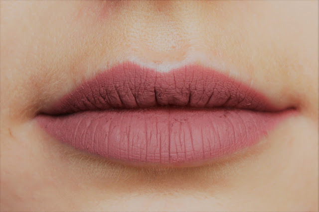 pink stila liquid lipstick on the lips