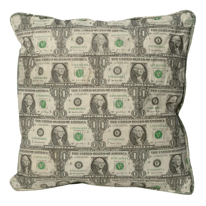Деньги версия 1.5. Финансовая подушка. Подушка с деньгами. Финансовая подушка безопасности. Подушка безопасности из денег.