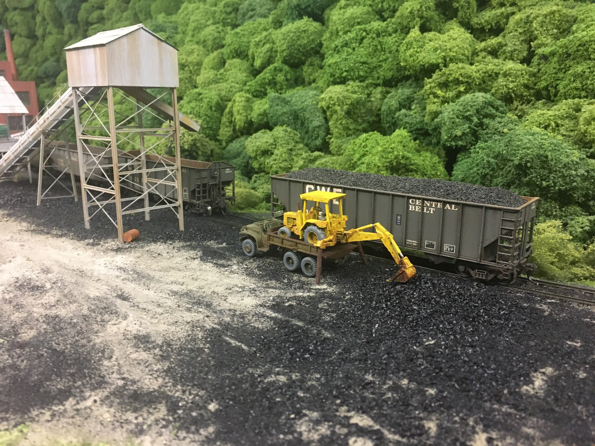 Chesapeake, Wheeling and Erie Railroad Introducing... Hardy Coal Sales!