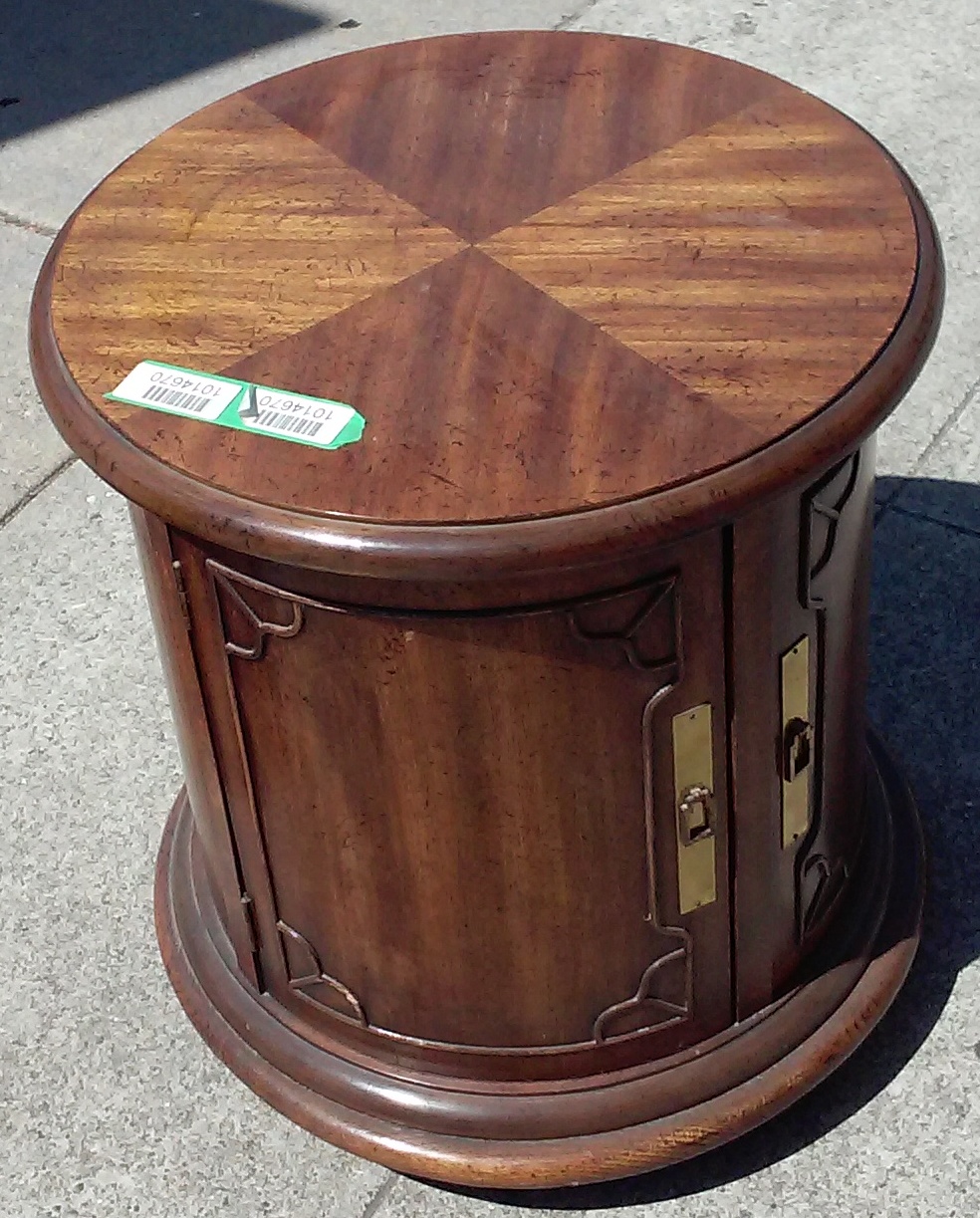 UHURU FURNITURE & COLLECTIBLES SOLD 18826 Mediterranean Mahogany 19