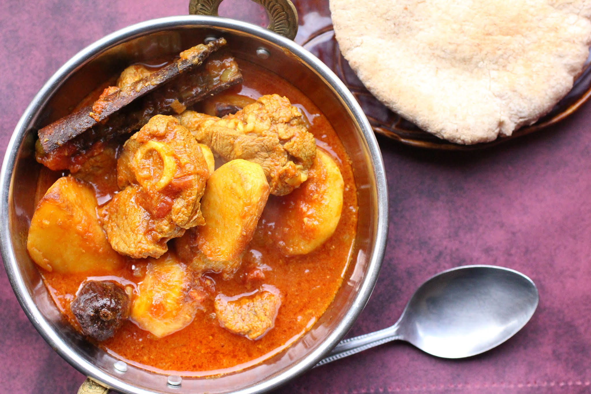 Curry tradition, intense, mélange aux 14 épices pour réaliser descurrys de  tradition indienne