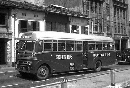 Green+bus+Seddon.jpg