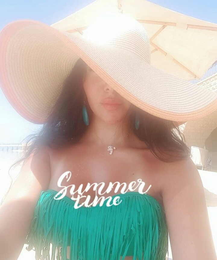 ميرهان حسين تشعل مواقع التواصل بالمايوهصور بالداخل ميرهان حسين تشعل مواقع التواصل بالمايوهصور بالداخل