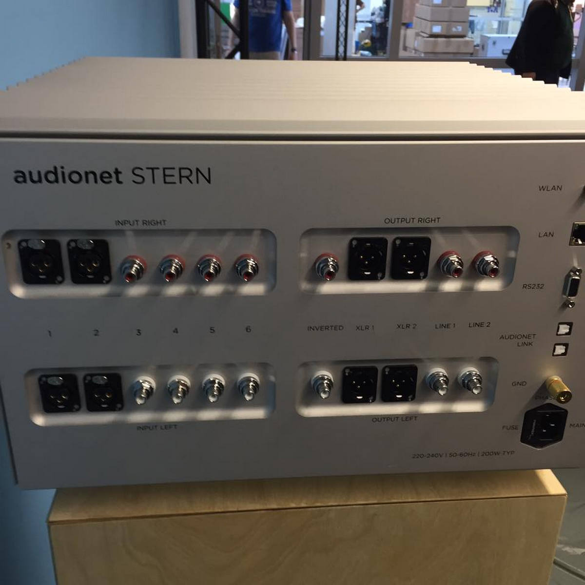 Wizard High-End Audio Blog: Audionet Stern