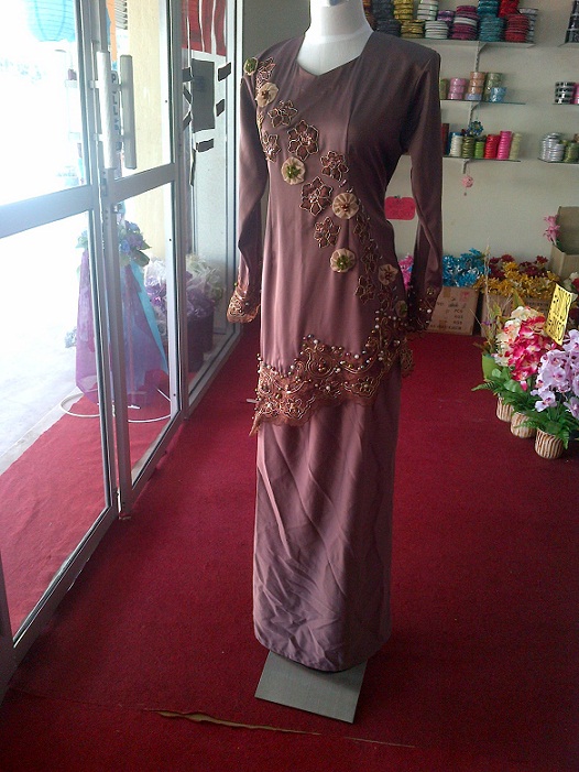 Meet Untie Hana: wedding review 5 : baju nikah