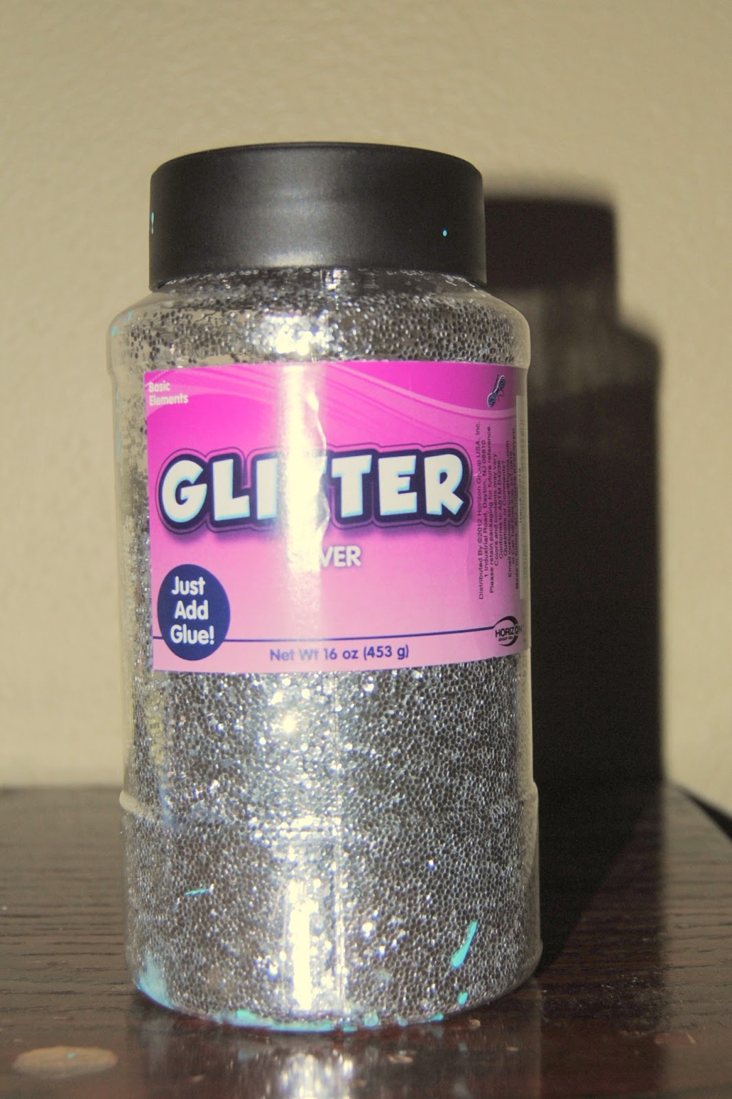 Totally Random Family Gal How to Glitter Walls