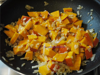 K%C3%BCrbisrisotto+03 Frau Rosenfräulein Mit Rosen Delikat Essen https://rosenprodukte.com kürbis risotto