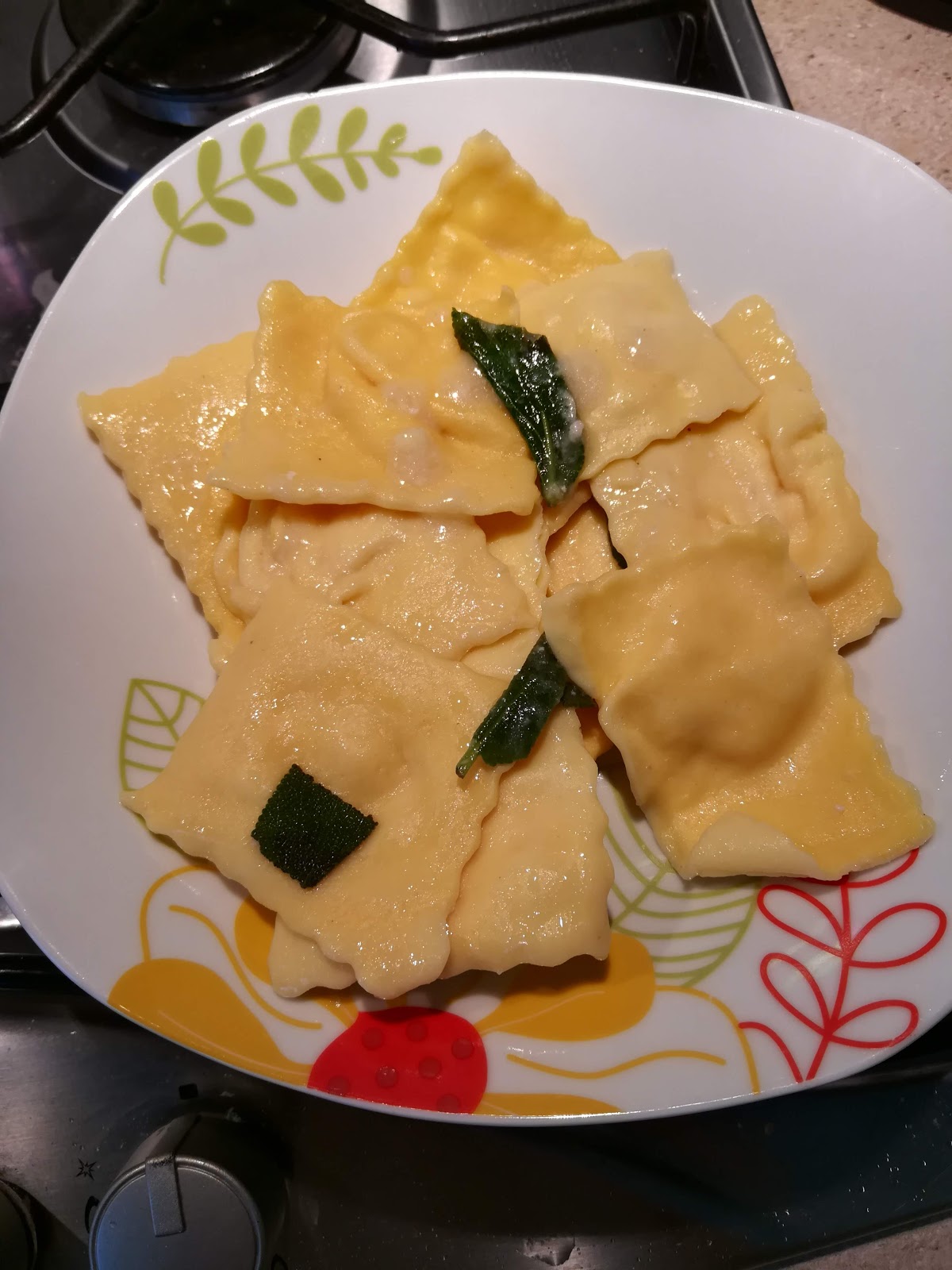 dolcispeziati Ravioli ripieni di ricotta e mortadella