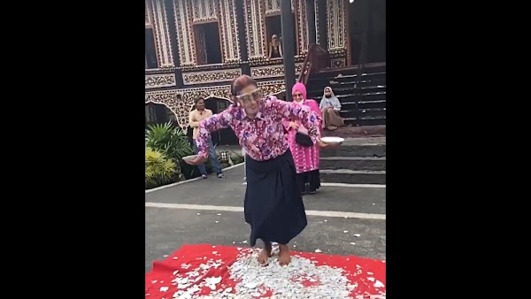 Viral Video Susi Pudjiastuti Menari di Atas Pecahan Piring Usai Edhy Prabowo Ditangkap KPK