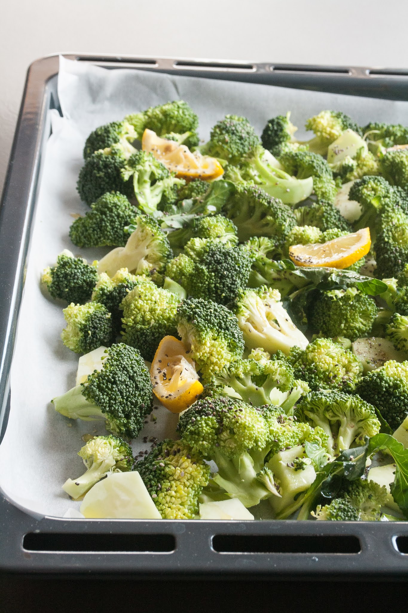 Broccoli al forno, la ricetta per un contorno super healthy - Breakfast ...