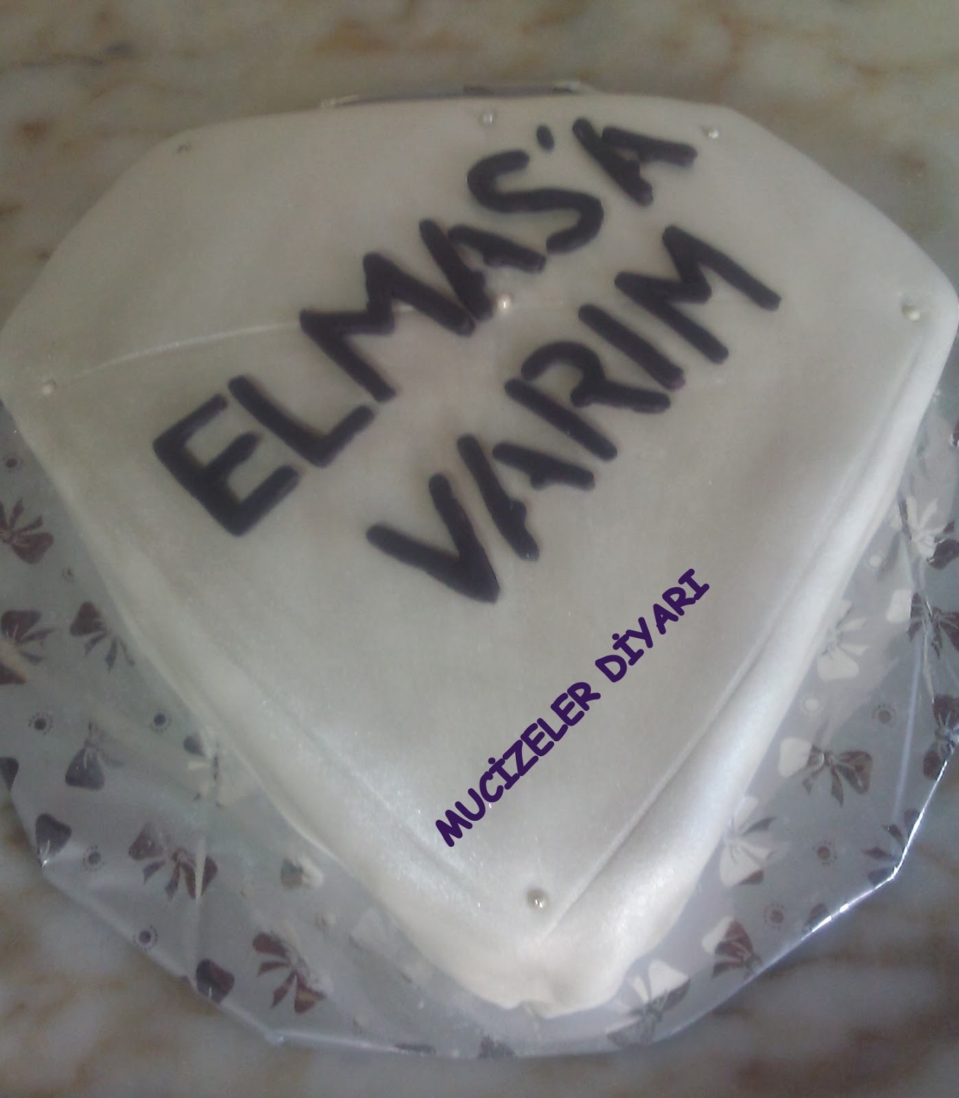 Mucizeler Diyarı ELMAS PASTA