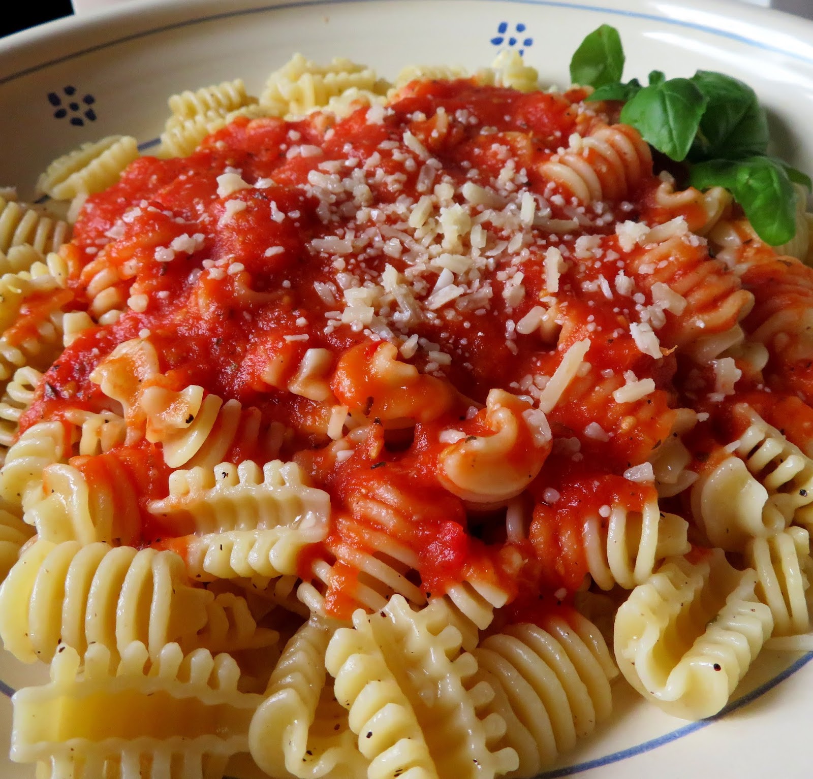 Oven Roasted Tomato Sauce | The English Kitchen