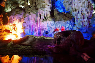 Halong destinations: Thien Cung Grotto