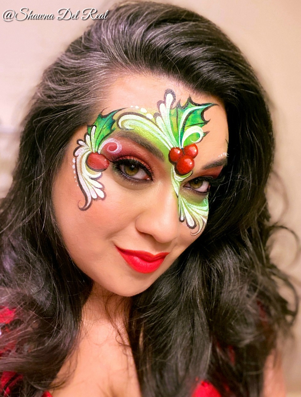 Christmas Holly eye design  Christmas face painting, Girl face painting, Face  painting