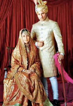 Saif Ali Khan Family Wife Son Daughter Father Mother ...